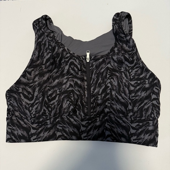 Varley Fay Bra in Dark Mono Zebra - Picture 3 of 6